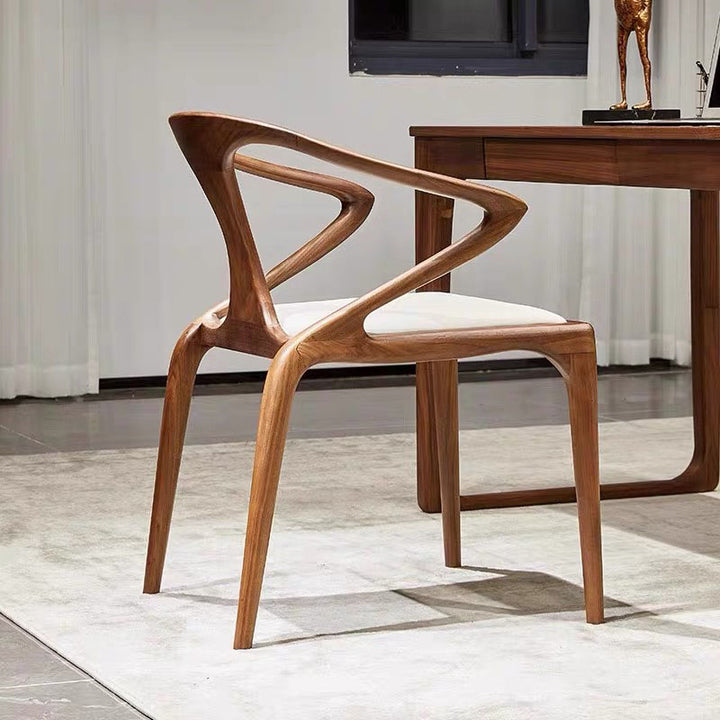 THE CHAIR/ クラシカルモダン エレガント