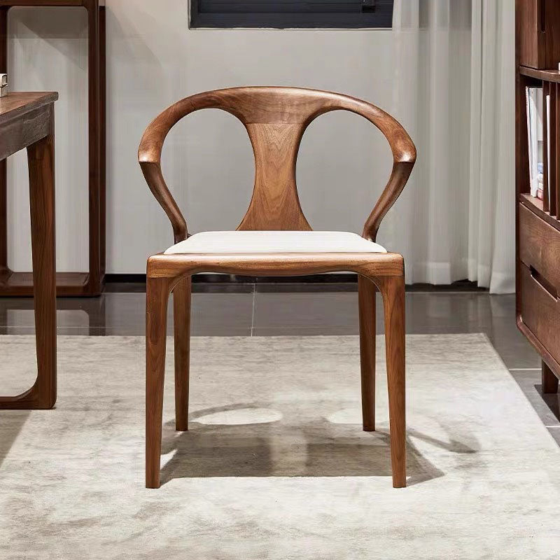 THE CHAIR/ クラシカルモダン エレガント