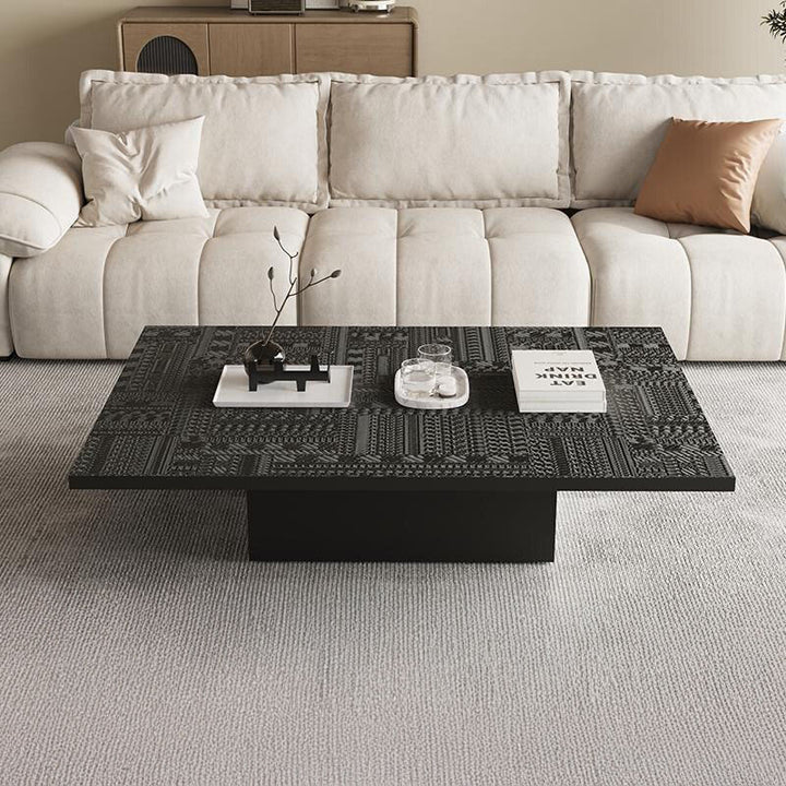 THE CENTER TABLE /彫刻美 モダンな造形