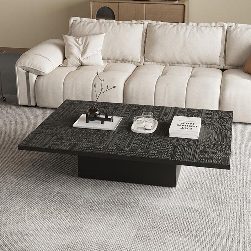 THE CENTER TABLE /彫刻美 モダンな造形