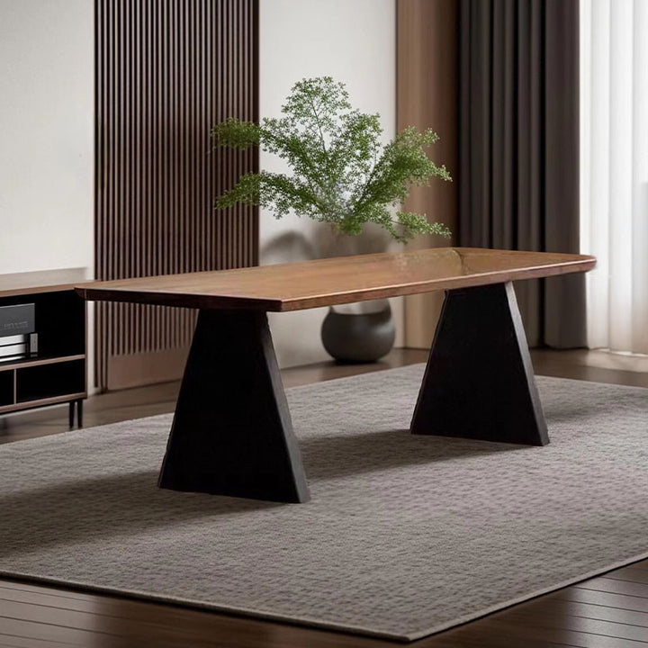 THE TABLE/幾何学的デザイン