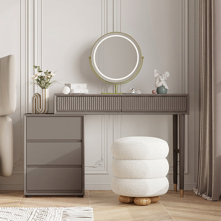 THE DRESSER/Luxe Essence
