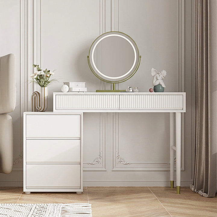 THE DRESSER/Luxe Essence