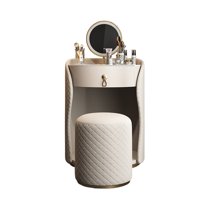 THE DRESSER/Urban Curve Design