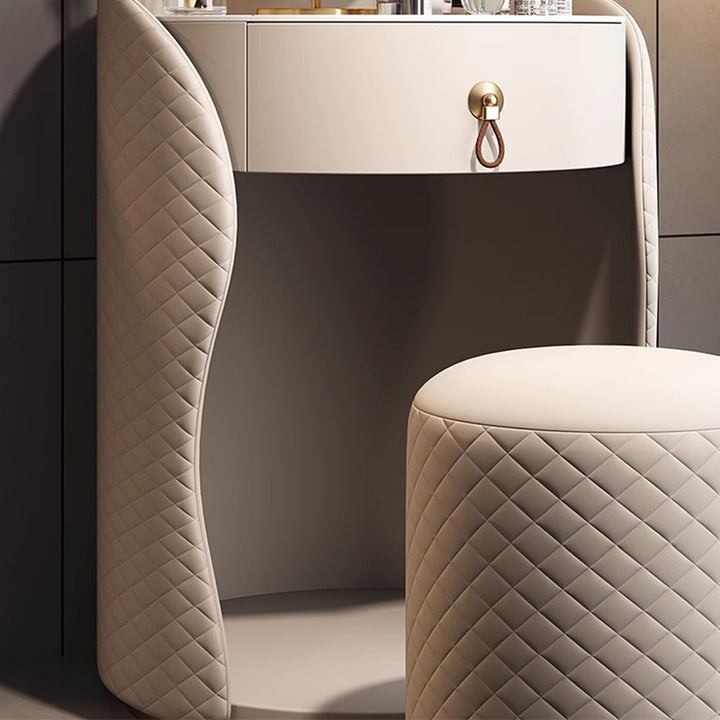 THE DRESSER/Urban Curve Design