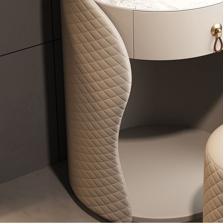 THE DRESSER/Urban Curve Design