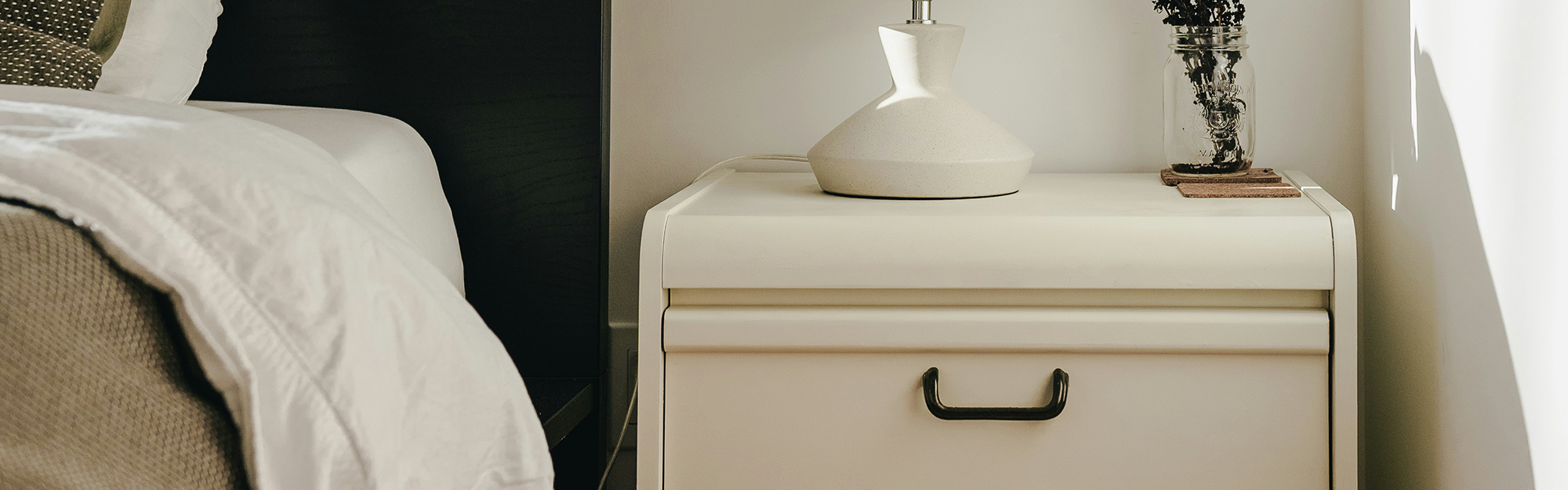 ナイトテーブル・ベッドテーブル| 高級 家具・インテリア - ACEX公式 ナイトテーブル・ベッドテーブル| 高級 家具・インテリア - ACEX公式