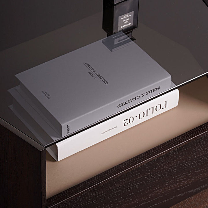 THE SIDE TABLE / 静寂の美 存在感