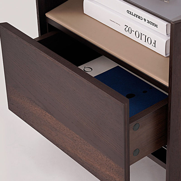 THE SIDE TABLE / 静寂の美 存在感