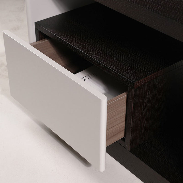THE SIDE TABLE / モダンミニマリズム