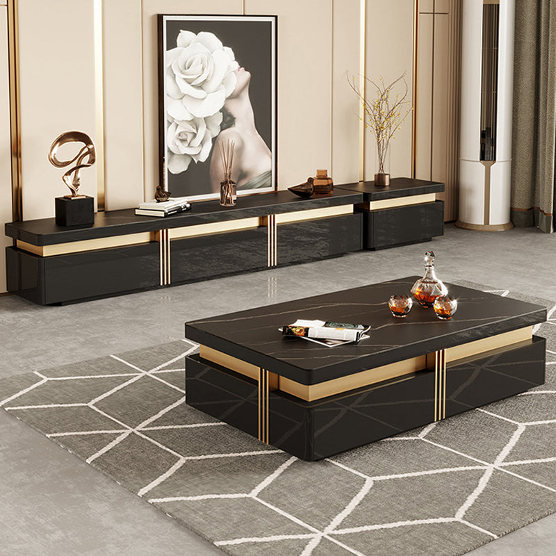 古色の渋みで味わいのあるセンターテーブル 古色の渋みで味わいのあるセンターテーブル